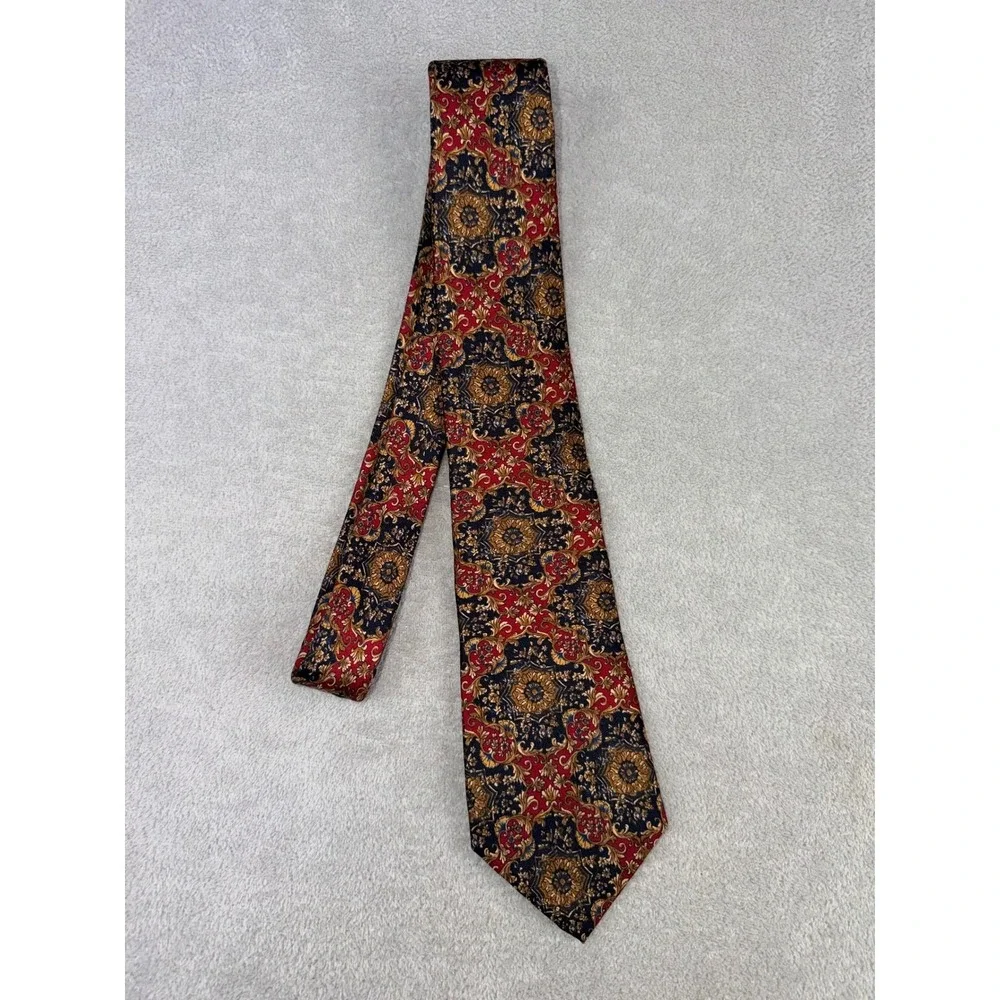 Aquascutum London Mens Silk Tie Red Gold Navy Blue Baroque Medallion Ornate‎ Tie